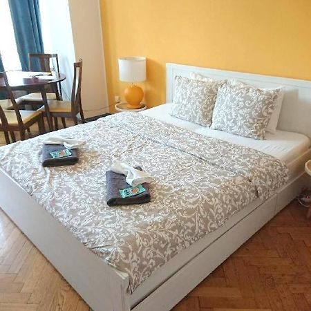 Appartement Cozy Studio In The Heart Of Old Prague Near The Charles Bridge Extérieur photo